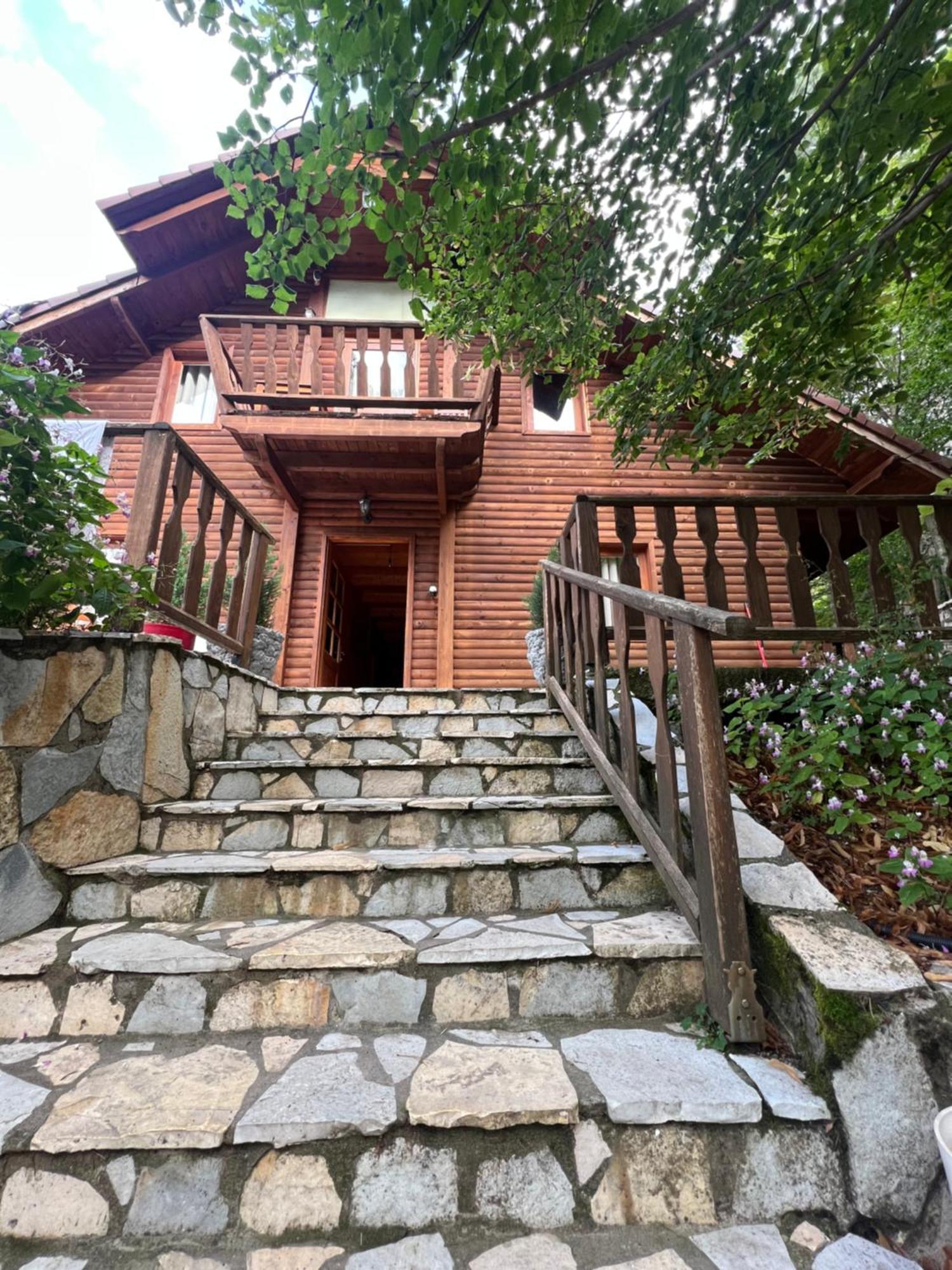 Vila Pepaj Razëm 외부 사진