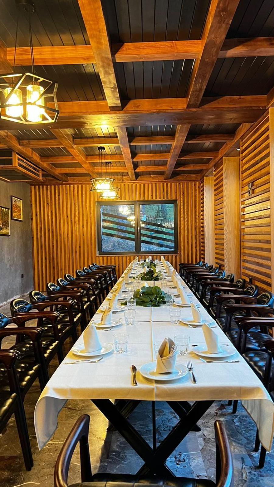 Vila Pepaj Razëm 외부 사진
