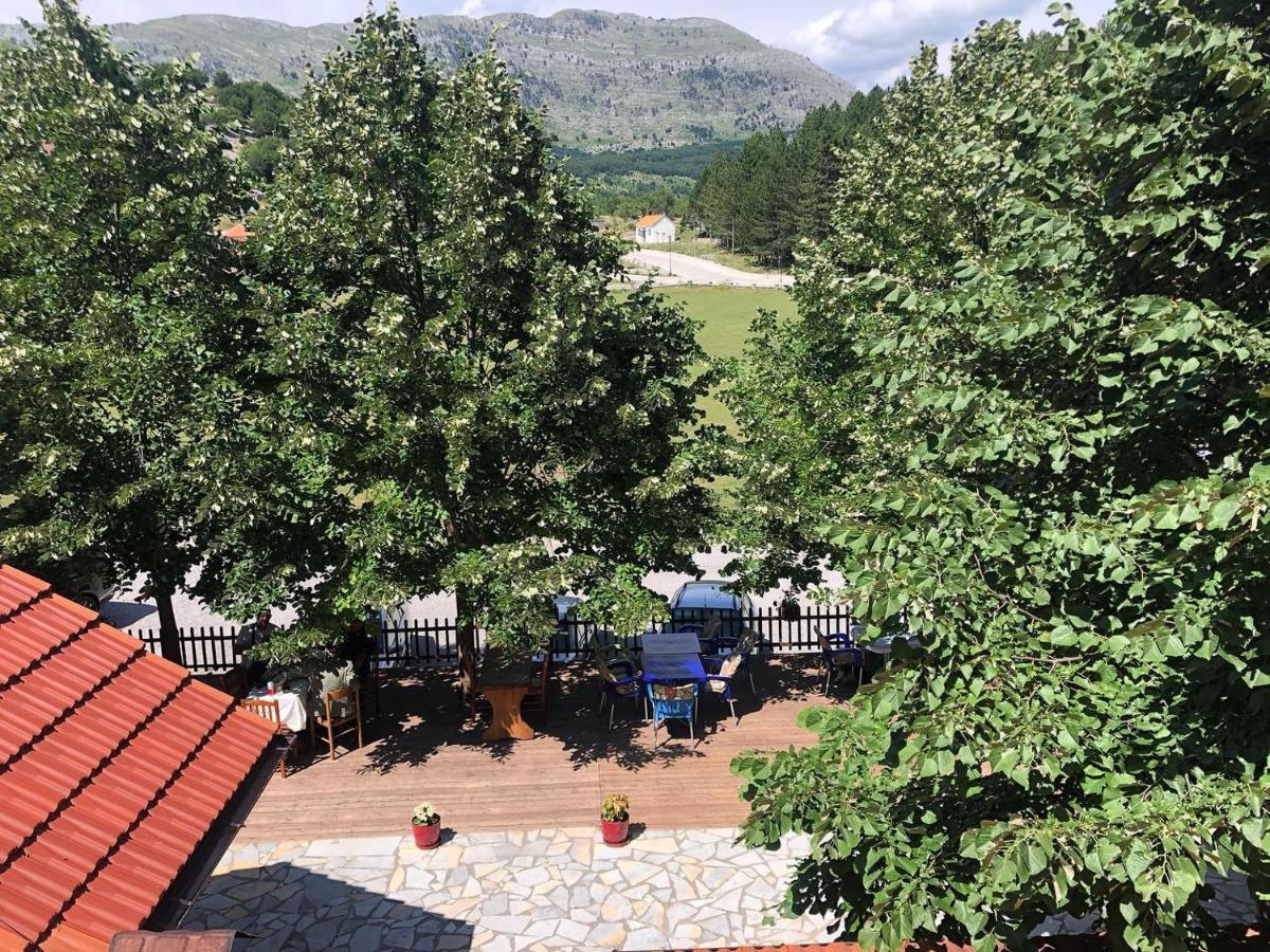 Vila Pepaj Razëm 외부 사진
